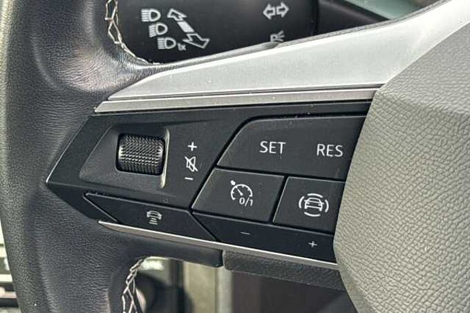 SEAT Arona 1.0 TSI 110 XPERIENCE 5dr