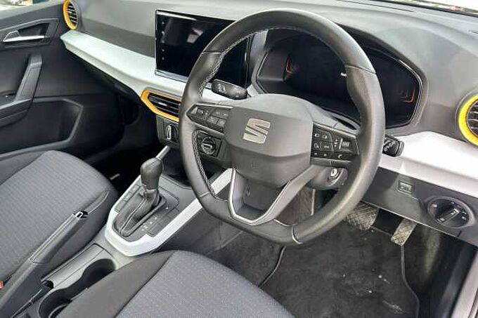 SEAT Arona SE Technology