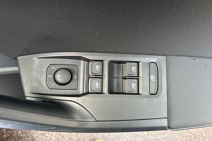 SEAT Arona 1.0 TSI 115 XPERIENCE Lux 5dr DSG